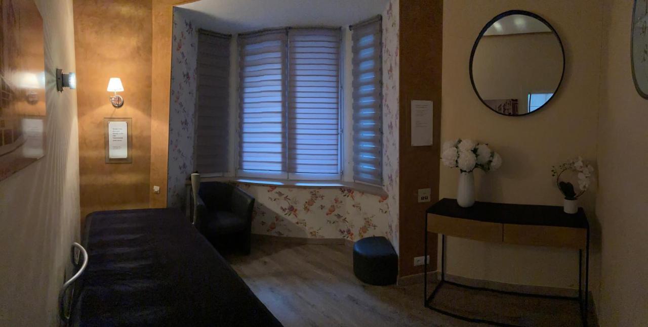 Hotel Calme Des Pins & Spa Les Sables-dʼOlonne Esterno foto