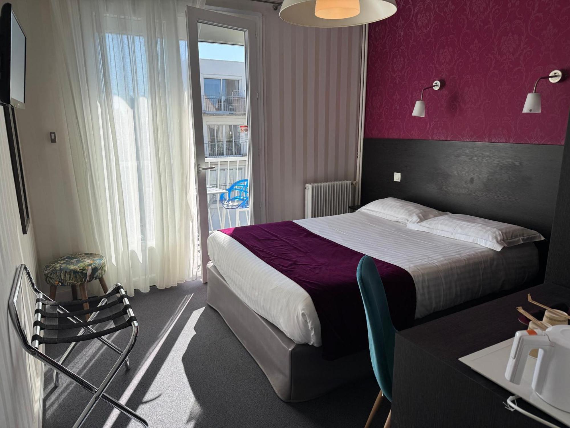 Hotel Calme Des Pins & Spa Les Sables-dʼOlonne Esterno foto