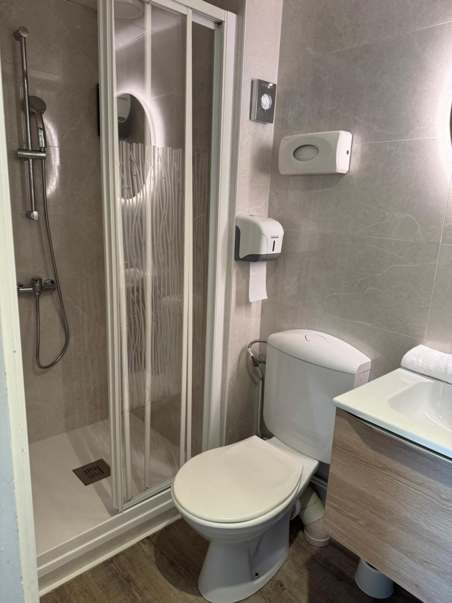 Hotel Calme Des Pins & Spa Les Sables-dʼOlonne Esterno foto