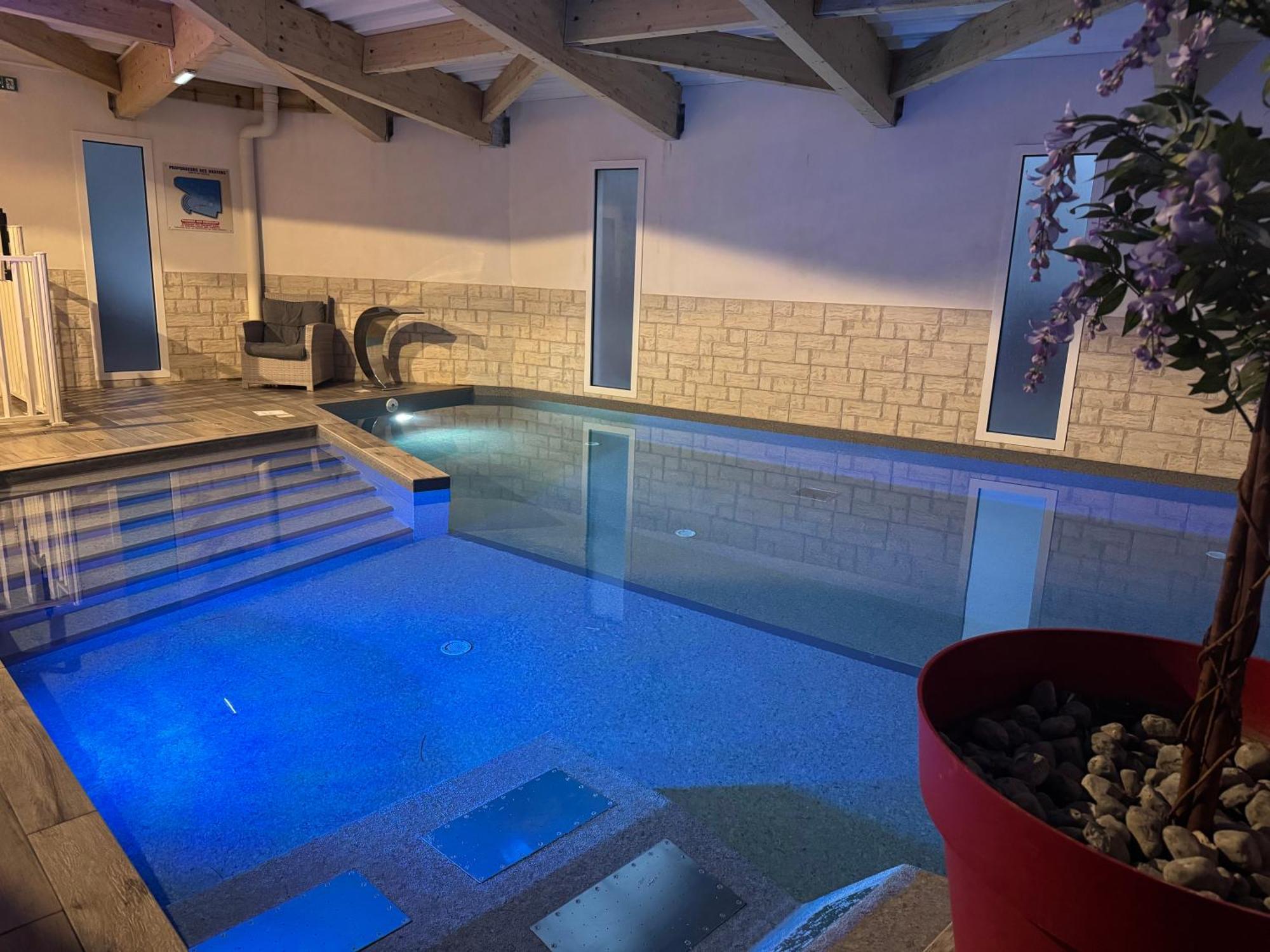 Hotel Calme Des Pins & Spa Les Sables-dʼOlonne Esterno foto