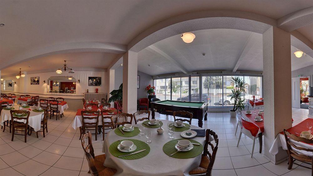 Hotel Calme Des Pins & Spa Les Sables-dʼOlonne Esterno foto